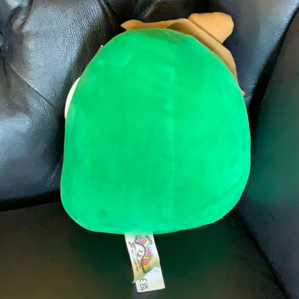 Squishmallows Austin Avocado Cinco de Mayo NWT Wearing Sombrero 8” - Picture 6 of 10